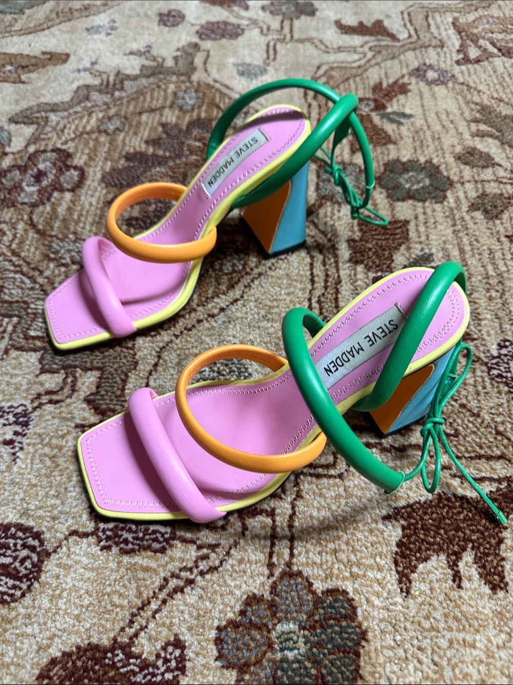 Steve Madden Punctual Colorblock Leather Strappy Sandals 6.5 - Picture 2 of 7